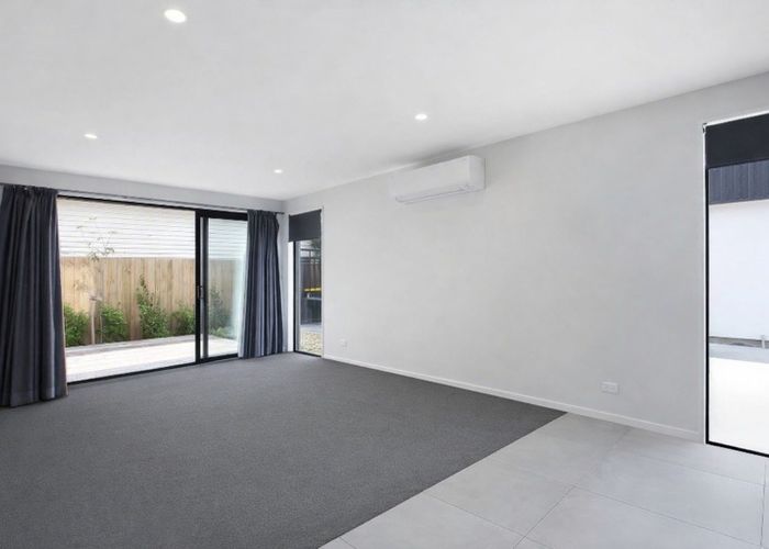  at 2/135  Hills Road, Edgeware, Christchurch City, Canterbury