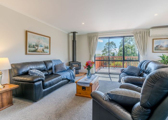  at 39 Seaton Road, Portobello, Dunedin