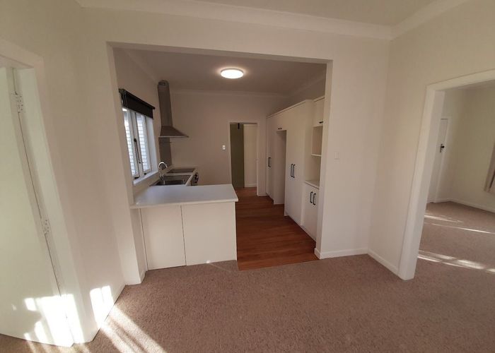  at 30 Oxford Street, Fairfield, Hamilton, Waikato