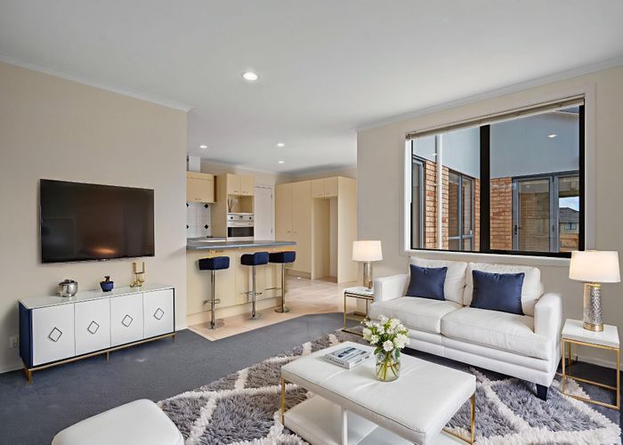  at 94 Redcastle Drive, East Tamaki, Manukau City, Auckland