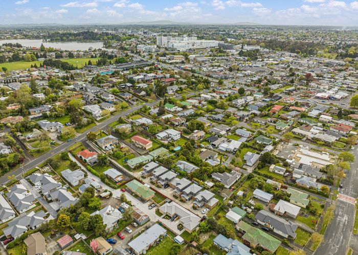 at 4/43 Mahoe Street, Melville, Hamilton, Waikato