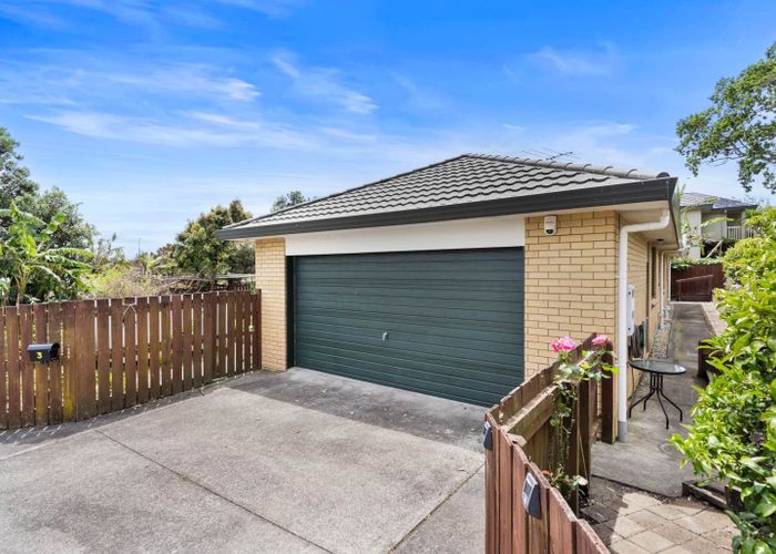  at 3 Carling Ave, Massey, Waitakere City, Auckland