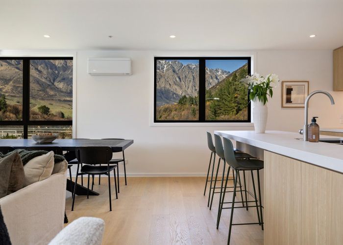  at 11B William Rees Place, Kelvin Heights, Queenstown-Lakes, Otago