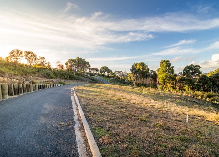  at 102 Griggs Road, East Tāmaki Heights, Auckland