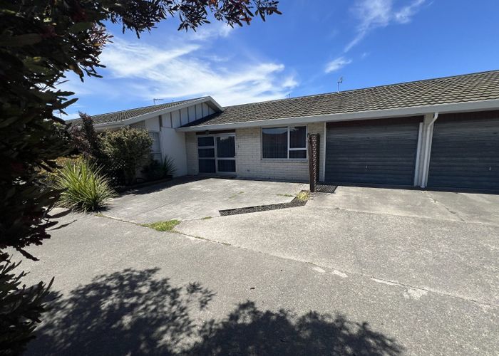  at 2/16 Leslie Street, Upper Riccarton, Christchurch City, Canterbury