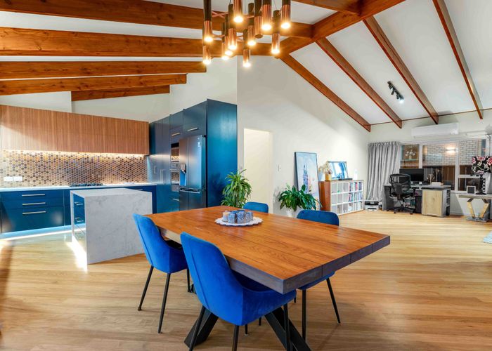  at 19 Westpark Drive, West Harbour, Auckland