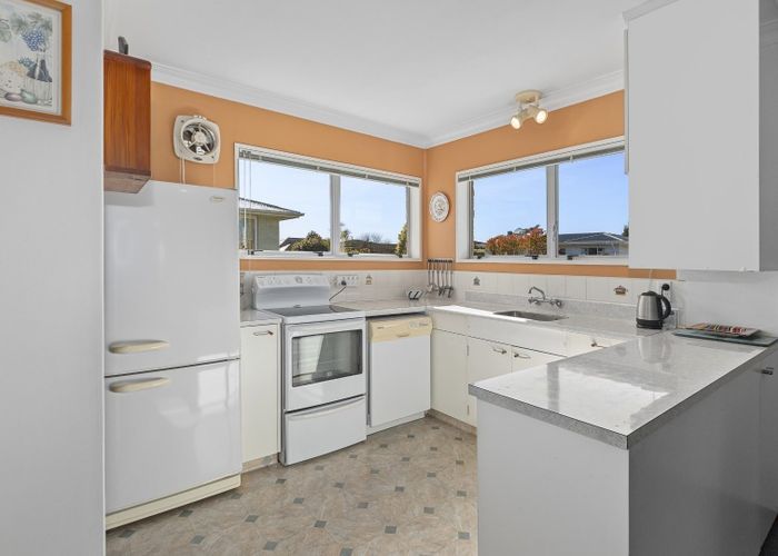  at 7 Crescent Road, Otumoetai, Tauranga, Bay Of Plenty