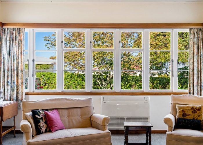 at 11 Coleman Terrace, Hospital Hill, Napier, Hawke's Bay