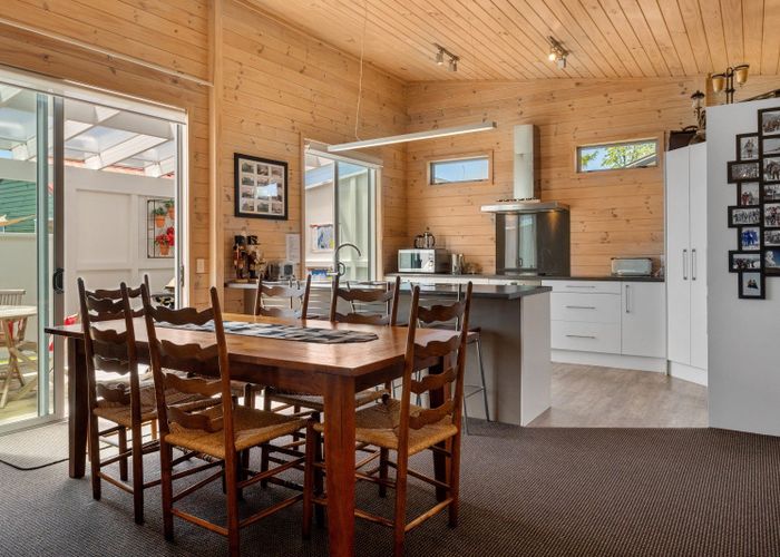  at 32 Mackenzie Street, WAIMARINO, OWHANGO