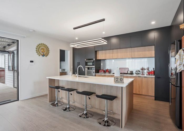  at 56 Mettam Drive, Swanson, Waitakere City, Auckland