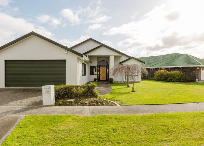  at 28 Royal Oak Drive, Kelvin Grove, Palmerston North, Manawatu / Whanganui