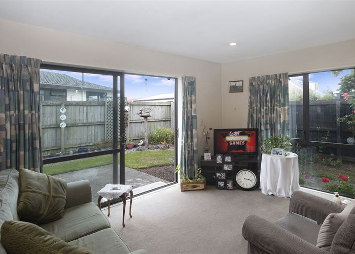  at 10 Clinton Lane, Woolston, Christchurch