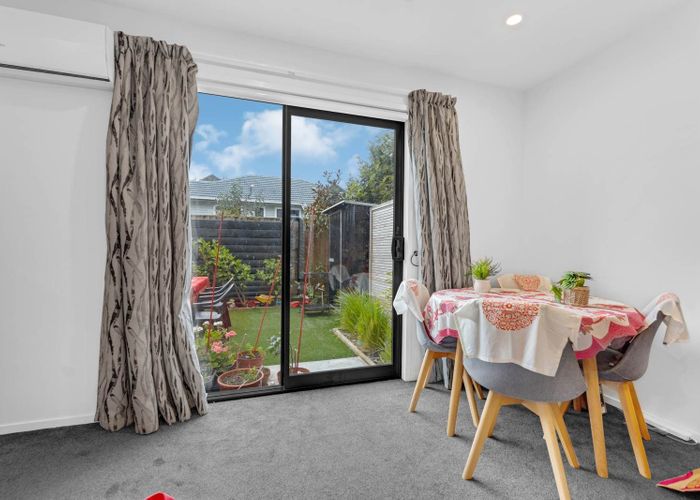  at 7/57 Taikata Road, Te Atatu Peninsula, Waitakere City, Auckland