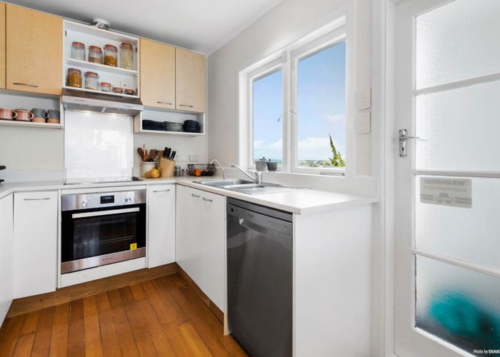  at 1/42 Waipa ST, Birkenhead, Auckland