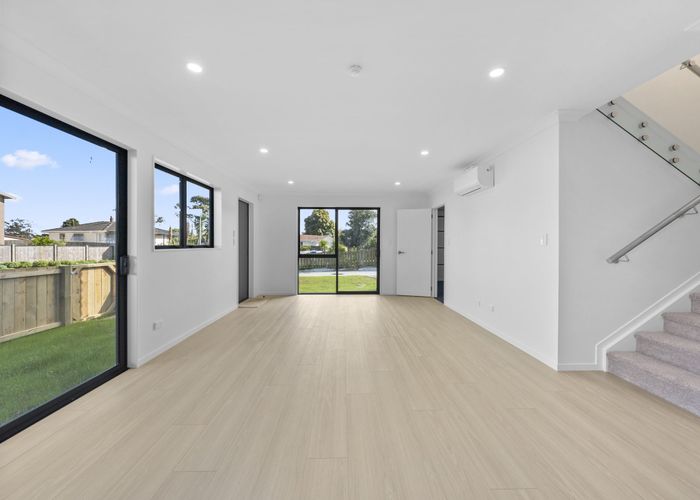  at 8A Neems Place, Manurewa, Manukau City, Auckland