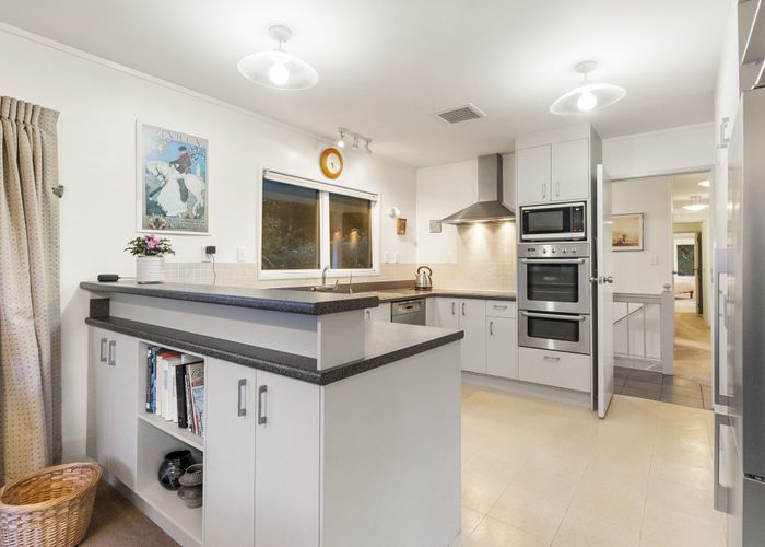  at 43A Hawkins Street, Meadowbank, Auckland