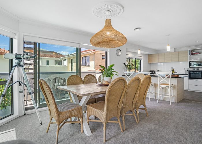  at 4A Sunbrae Grove, Mount Maunganui