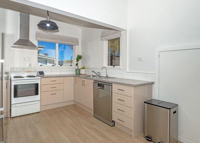  at 33 Carnarvon Street, City Centre, Gisborne, Gisborne