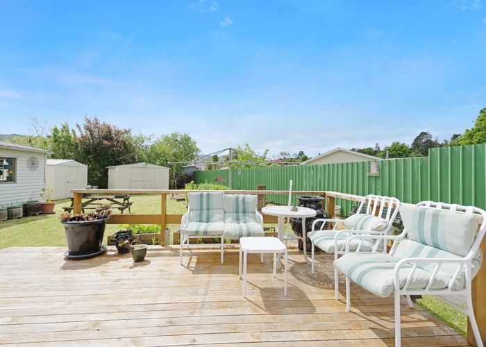  at 7 Ponderosa Grove, Maoribank, Upper Hutt