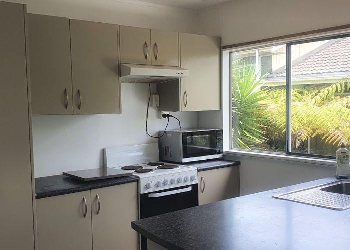  at 2/156 Manuka Road, Bayview, Auckland