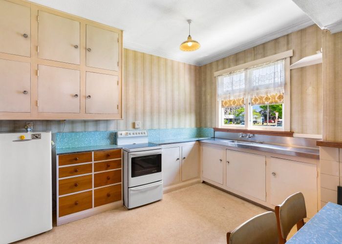  at 200 Sylvan Road, Parkvale, Hastings
