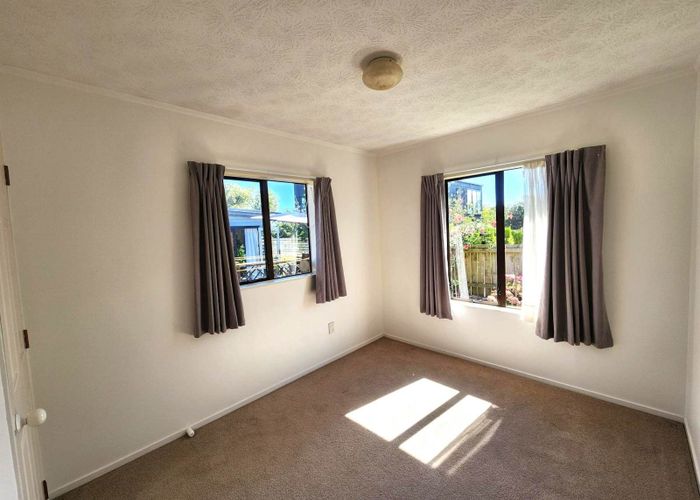  at 3/71 Blockhouse Bay Road, Avondale, Auckland City, Auckland