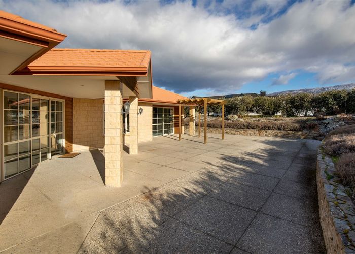  at 56 Missy Crescent, Mount Pisa