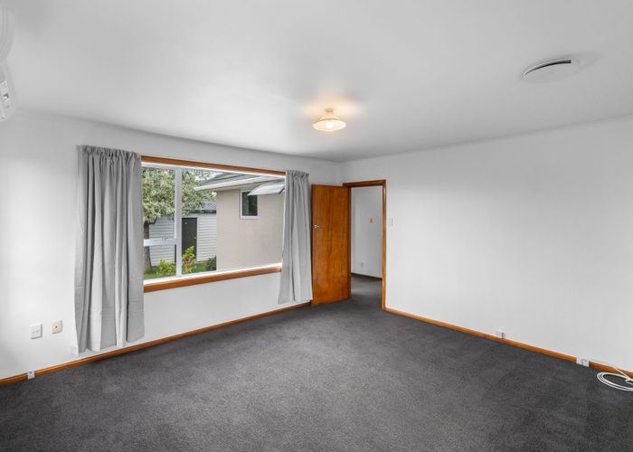  at 1/156 Springs Road, Hornby, Christchurch