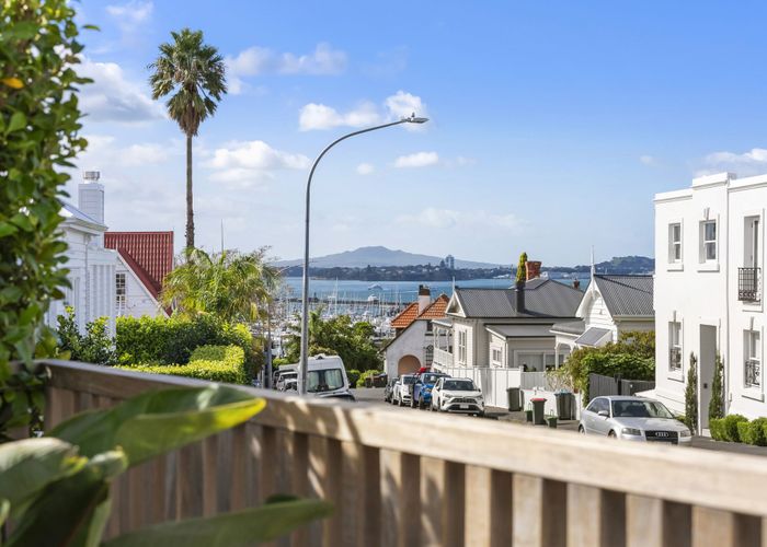  at 54 Hackett Street, Saint Marys Bay, Auckland City, Auckland