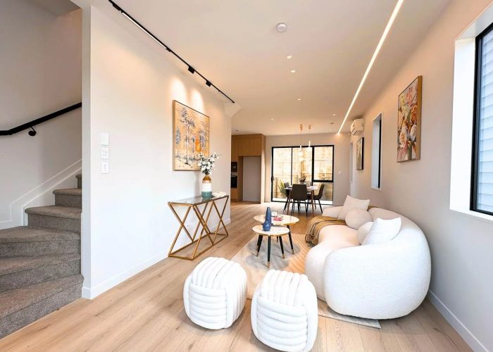  at 2/59 Howe Street, Howick, Manukau City, Auckland