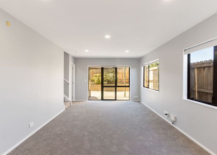  at 24 Puma Drive, Golflands, Auckland