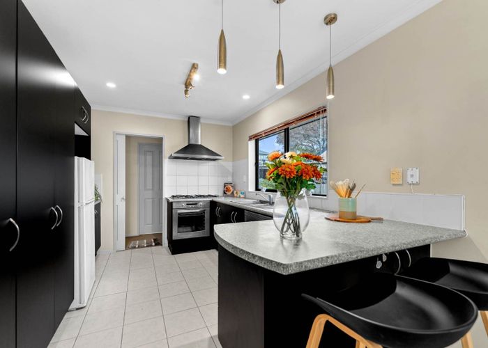  at 60 Crossandra Drive, Mangere, Auckland