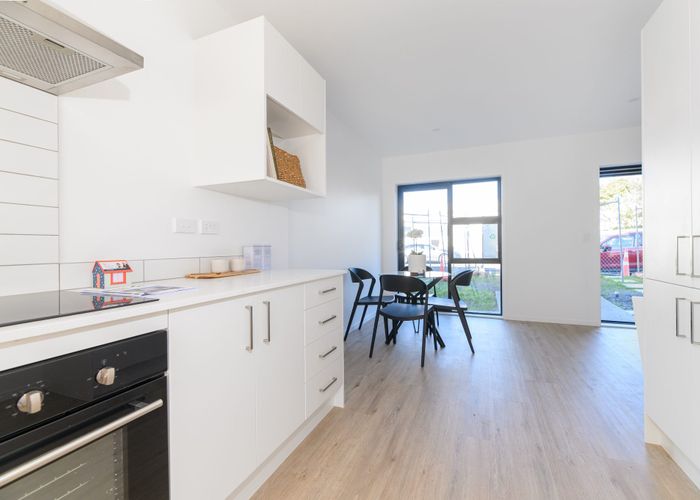  at 148 Mcleod Road, Te Atatu South, Waitakere City, Auckland