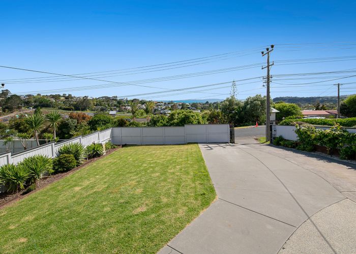  at 12 Norfolk Road, Stanmore Bay, Whangaparaoa