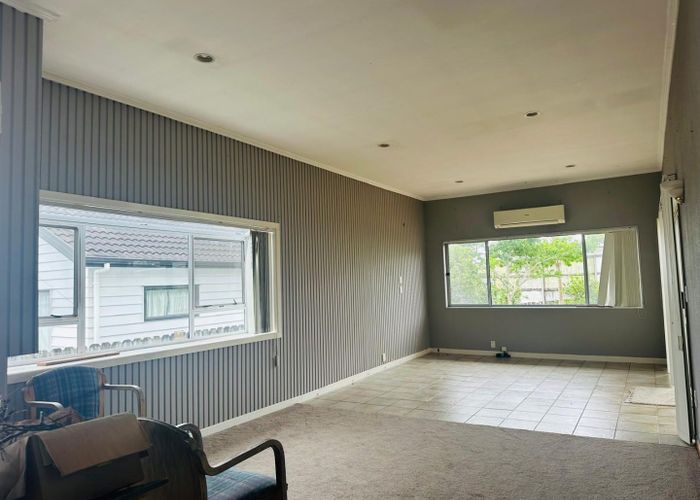  at 700 Richardson Road, Mount Roskill, Auckland City, Auckland