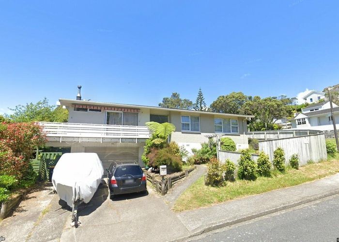  at 9  Chisbury Street, Churton Park, Wellington, Wellington