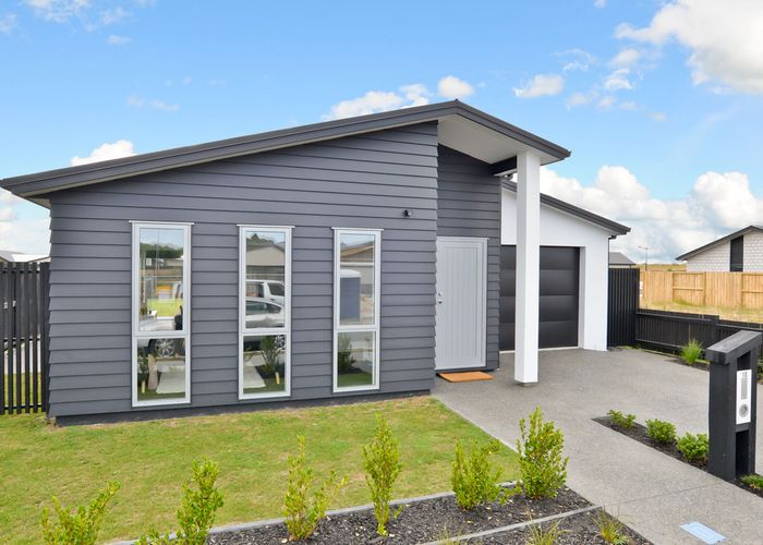  at 10 Probert Crescent, Chartwell, Hamilton