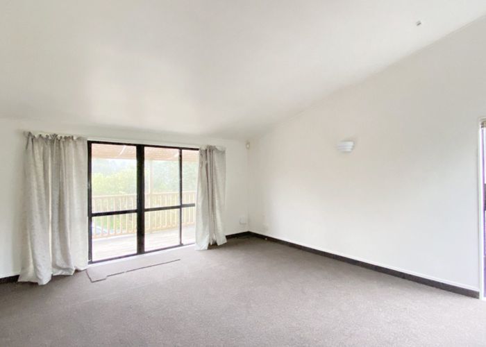  at 16 Opanuku Road, Henderson Valley, Auckland