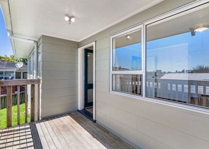  at 8A Corunna Road, Milford, North Shore City, Auckland