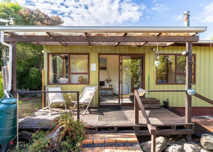  at 86 Beach Road, Long Beach, Dunedin, Otago