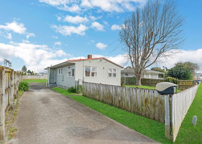  at 76 Cambridge Terrace, Papatoetoe, Manukau City, Auckland