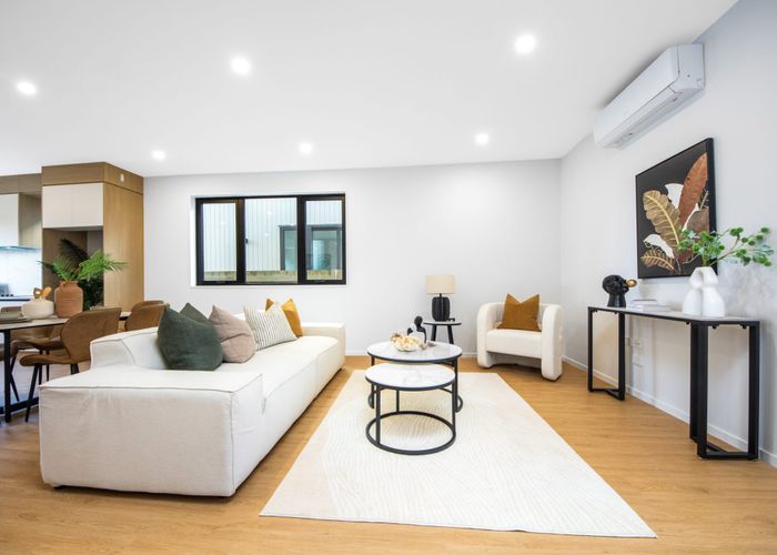  at 6 Kiekie Street, Westgate, Waitakere City, Auckland