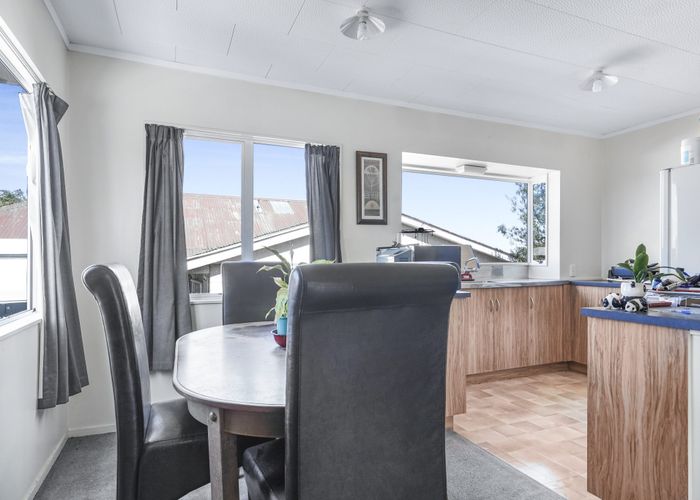  at 27 Mahoe Street, Melville, Hamilton