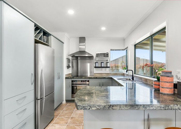  at 12  Percy Kinsman Crescent, Riverstone Terraces, Upper Hutt, Wellington