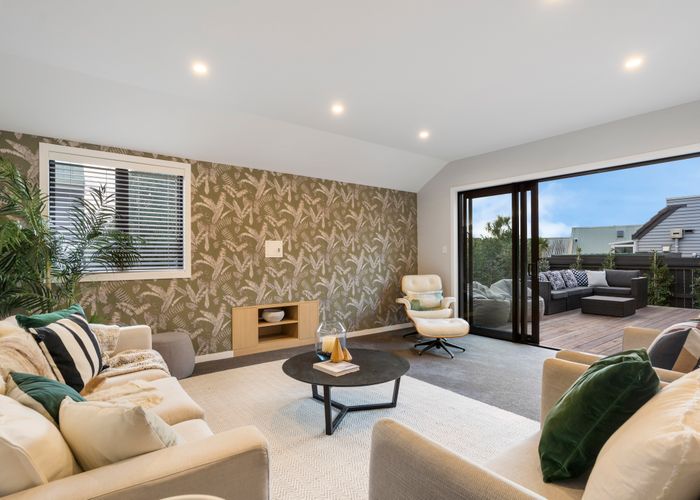  at 12B Temple Street, Meadowbank, Auckland