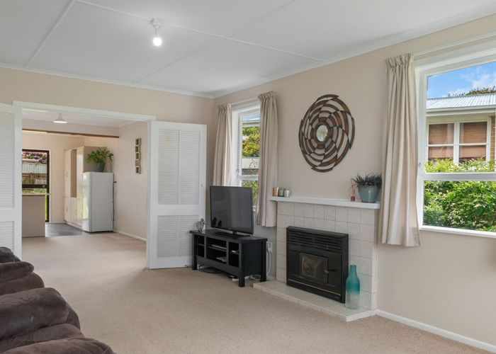  at 5 Linton Crescent, Matua, Tauranga