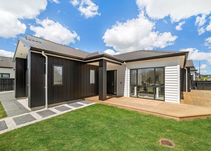  at 295 Te Taruna Drive, Milldale, Rodney, Auckland