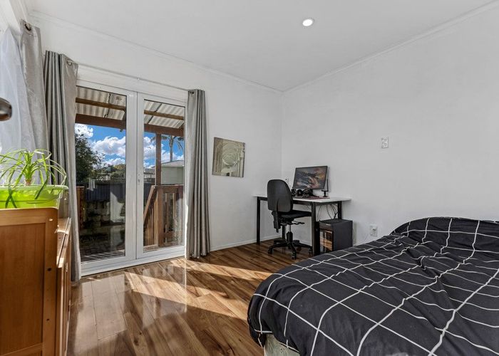  at 1 Marybeth Place, Papakura, Papakura, Auckland