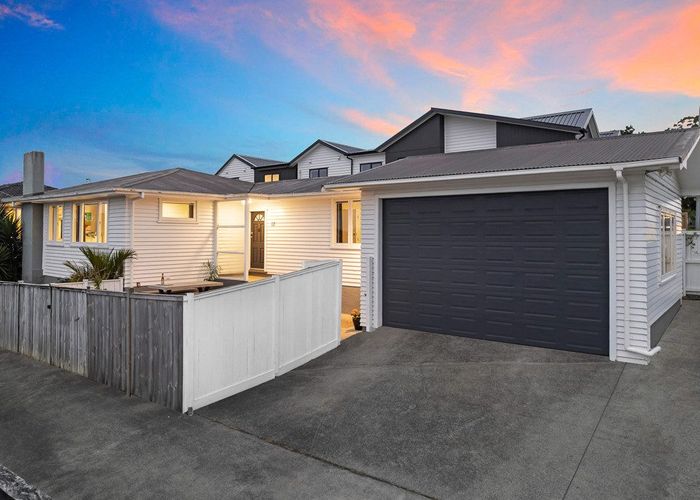  at 17 Union Road, Howick, Manukau City, Auckland