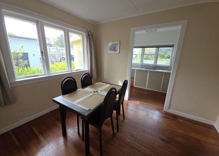  at 26 Waipa Street, Birkenhead, North Shore City, Auckland